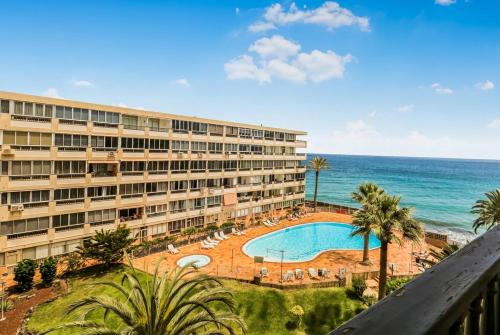 Aguila Playa Beach Escape
