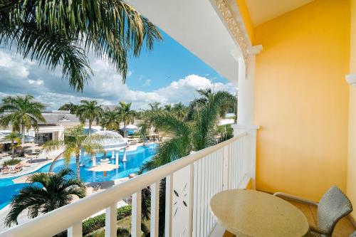 ระเบียง/ชานเรือน, Bahia Principe Escape Bouganville - Hyatt Inclusive Collection - Adults Only - All Inclusive in ลากาญา