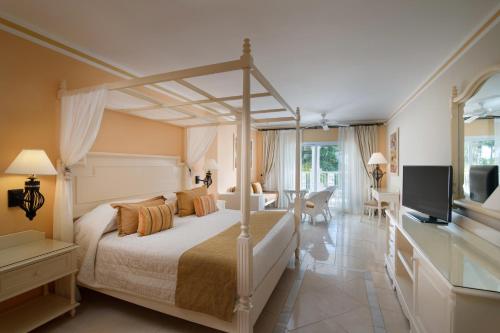 Bahia Principe Escape Bouganville - Hyatt Inclusive Collection - Adults Only - All Inclusive in ลากาญา