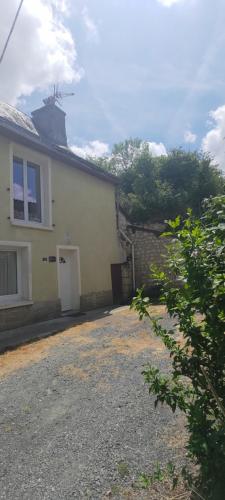Zunanjost, Gîte MOINY 4 personnes, 2 chambres, 37500 Chinon (Gite MOINY 4 personnes, 2 chambres, 37500 Chinon) in Les Lutinieres