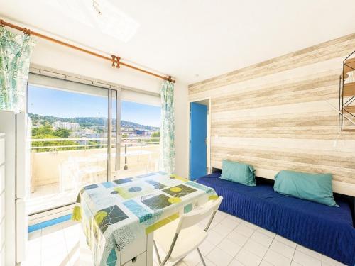 Studio cabine avec climatisation et parking, proche plages - FR-1-338-632