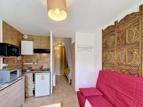 Charmant T1 au cœur de Lamalou, à 650m des Thermes, avec Wifi et animaux acceptés