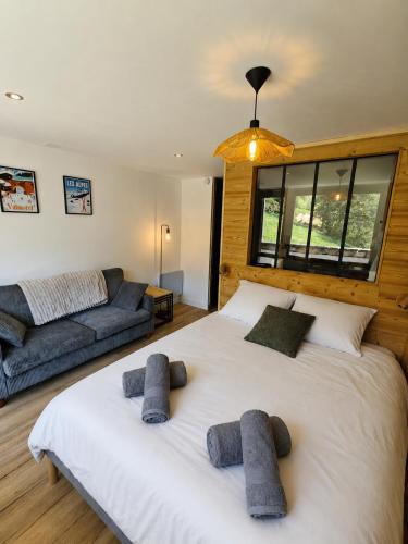 Studio rénové 2,3 pers - WiFi, TV, draps, serviettes inclus