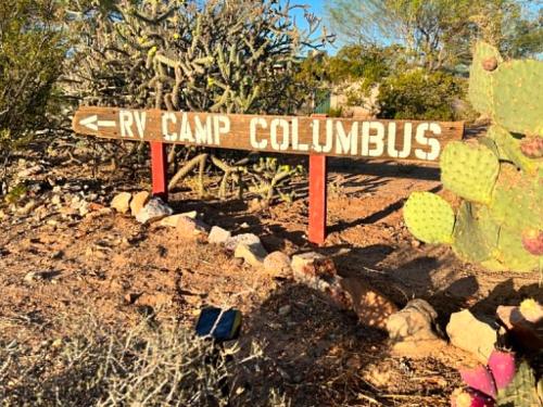 Hole in the Wall Getaway - USA Mexico Border Campsite
