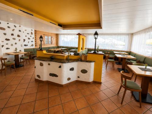 Étterem, Gasthaus Krone in Übersaxen