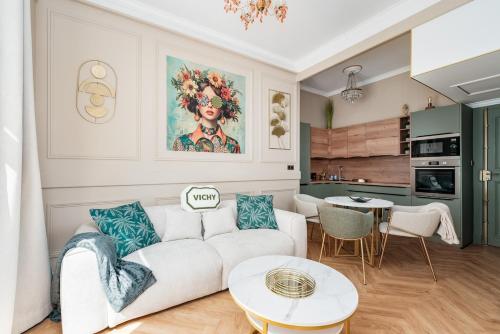 Les Ambassadeurs T2 4 couchages, ascenseur, balcon