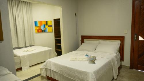 2 double beds, 1 twin bed