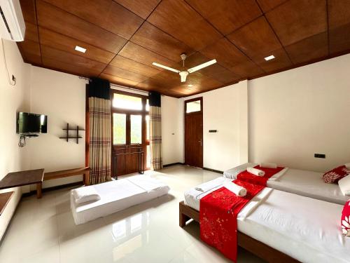 Runaliya Resort with free pick up & drop to city centre - Onsite EV recharging - image 4