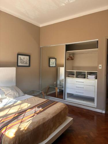 Habitaciones para 2 Personas con baño privado (Habitaciones para 2 Personas con bano privado) in Villa Ballester