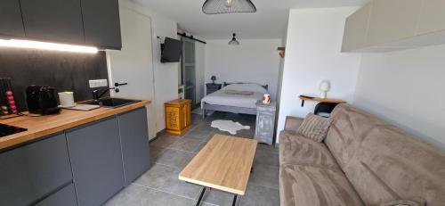 Studio cosy tout équipé, vue magnifique