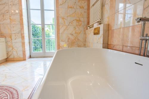 Premium Suites Vienna - Schönbrunn (Premium Suites Vienna - Schonbrunn) in 14. kerület - Penzing