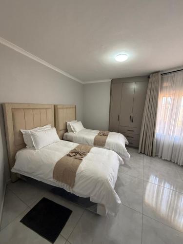 28Taylors Guest House in Matopos