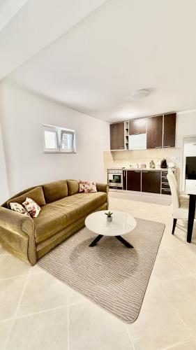Apartments Yana