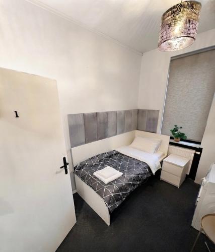 1 twin bed