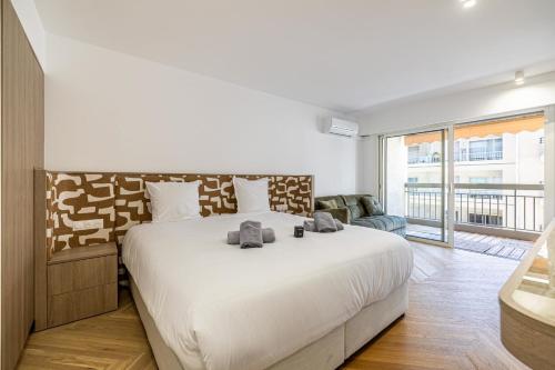 2 FERRIE - Beautifully renovated studio 50 m from Croisette