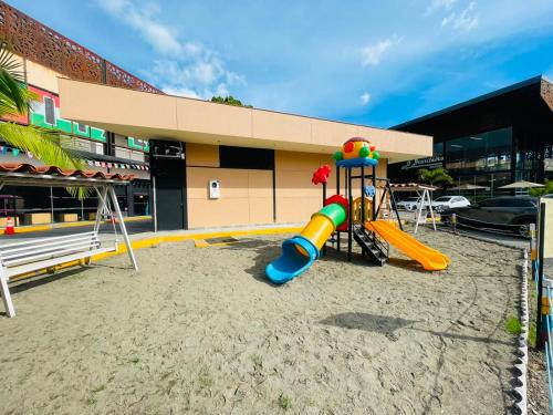 Playground, Hotel Mall Roma in Universidad