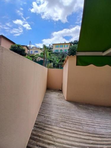 Nice 3P large terrace in Saint-Sylvestre