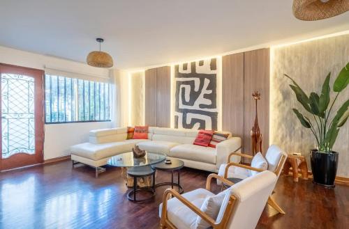 Savanna Luxe San Isidro