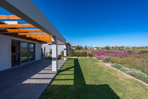 balkon/taras, The Range View Villa in Langebaan Country Estate