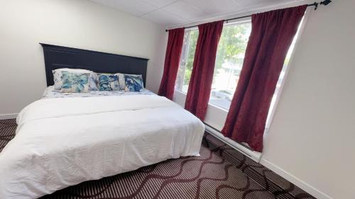 Entire condo in White Rock, Canada in White Rock (BC)