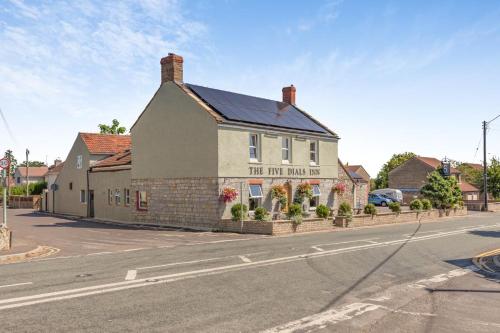 Seadmed, 1 Bed in Combe St. Nicholas oc-b35052 in Higher Wambrook