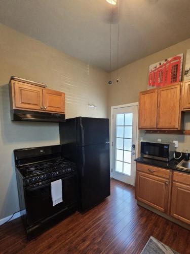 Konyha, Cozy 1 bdr, 1br apartment in Rosemont (CA)