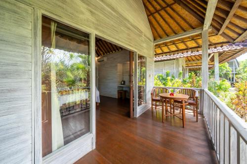 Abian Huts Lembongan17