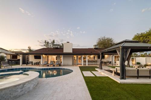 The Scottsdale Clubhouse - image 2