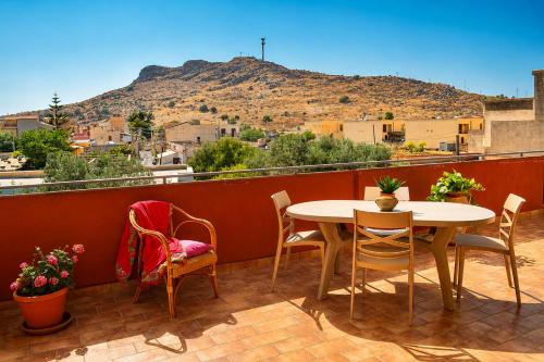 Assieni 50 Holiday Home
