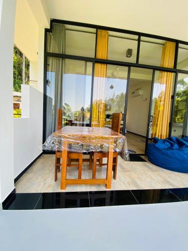 Lunara Ella - image 5