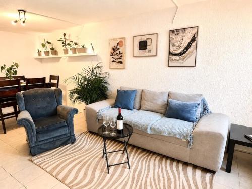 Casa equipada para 6 - Parking privado - Cerca del Valle