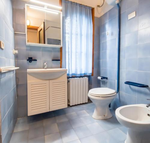 Vannas istaba, Cozy house near Asei with garden and terrace in Sostegno