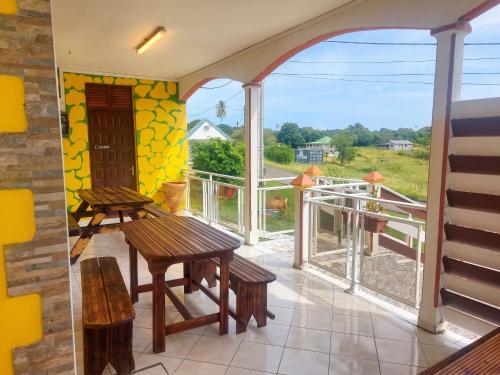 Appartement spacieux à Grand-Bourg de 90 m² - Location saisonnière - Grand-Bourg