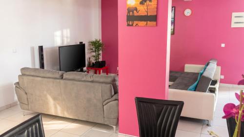 Appartement élégant à Sainte-Marie jacuzzi 76 m² - image 3