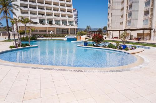 Bright Apartment in Calpe 100m² with Sea View & Pool