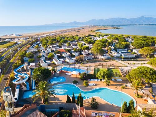 Bungalow moderne à Canet-en-Roussillon - 40 m² - Piscine