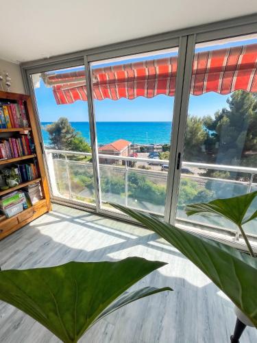 Appartement lumineux avec jacuzzi à Cannes 60 m² - image 4