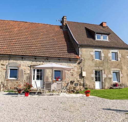 Maison conviviale à Bagnols avec terrasse et jardin gîte à louer Caux