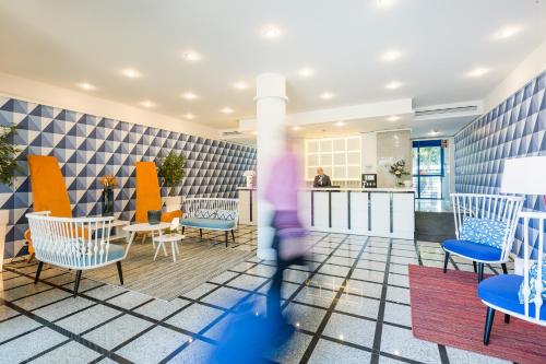 Terrace Mar Suite Hotel - image 7