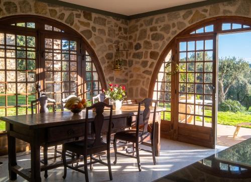 Maison de Vacances Enchantée à Calvi avec Vue sur Mer et Montagne