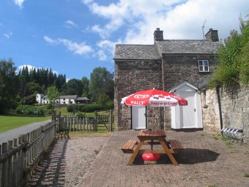 Aqueduct Cottage