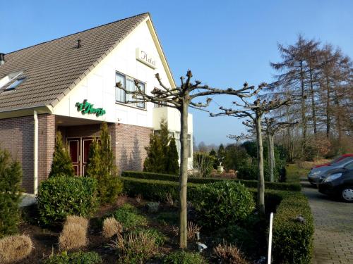 . Hotel Restaurant Het Roode Hert