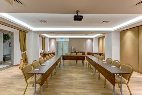 Antmare Hotel - image 13