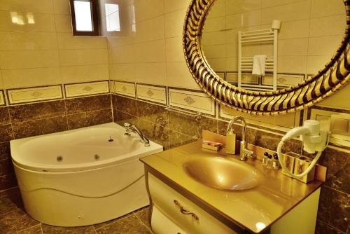  Dedeli Deluxe Hotelpension, Pension in Ürgüp