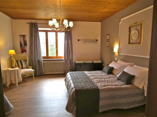 Deluxe Apartment image 5