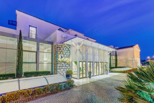 Antmare Hotel - image 2