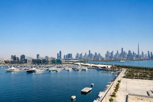 Ocean facing ultra luxury 3BR- Burj Khalifa view in Dubai Maritime City