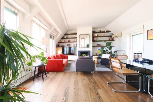 Contempora - Charming Penthouse with Rooftop Terraces - Porta Romana - Duomo