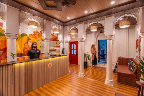 Lobby, Madpackers Varanasi in Varanasi