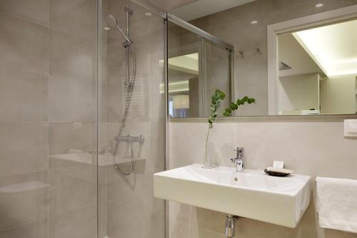 Bella Easo 3 by FeelFree Rentals - image 7